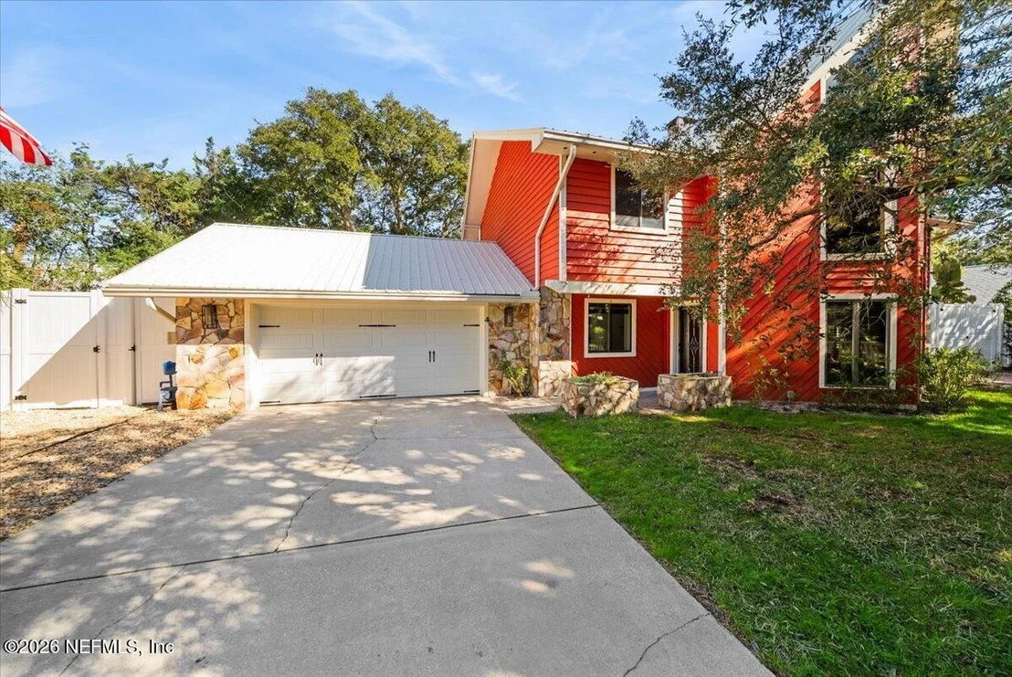 Photo of 4 SANTA MARIA Lane