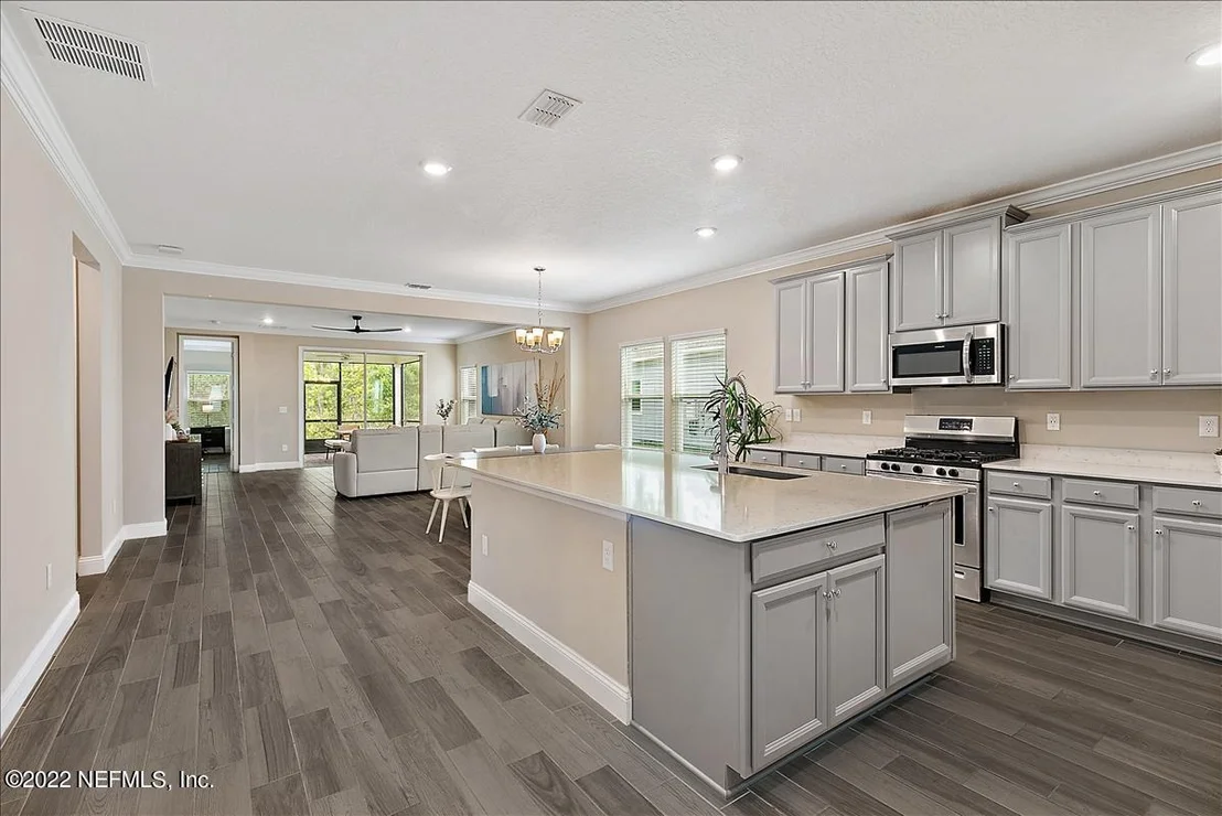 Photo of 291 BROOMSEDGE Circle