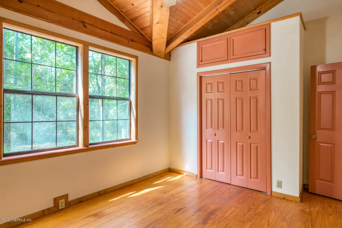 Photo of 7021 CATLETT Road