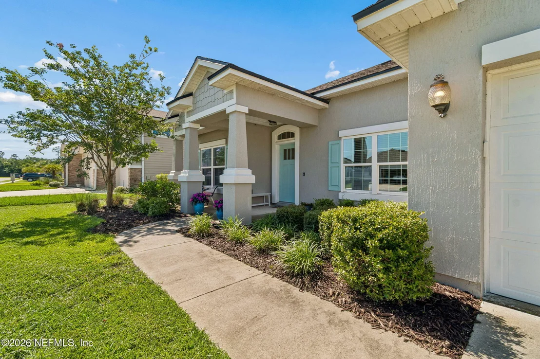 Photo of 135 MEADOW CROSSING Drive