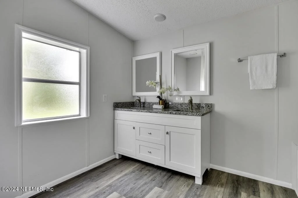 Photo of 45080 EULA B Road