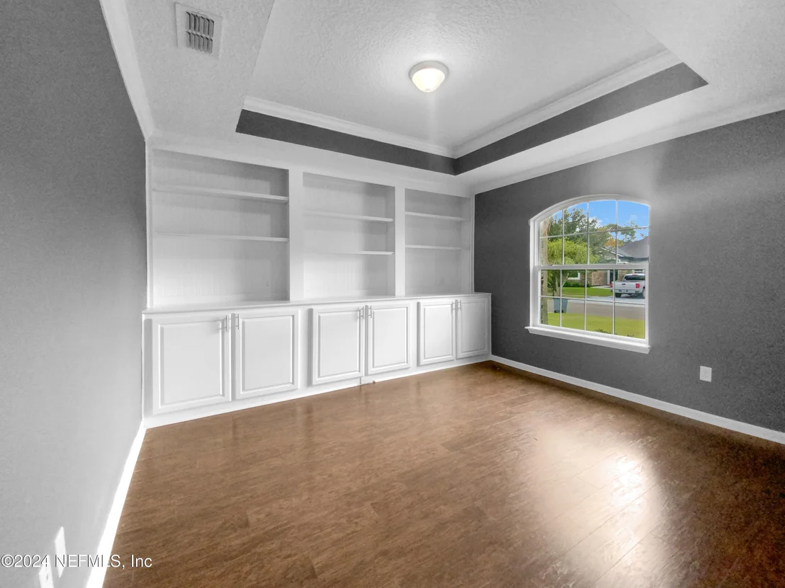 Photo of 334 IRISH ROSE Road