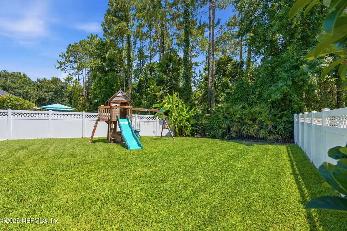 Photo of 338 WILLOW WINDS Parkway