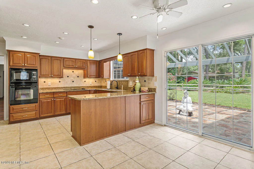 Photo of 9625 BEAUCLERC BLUFF Road