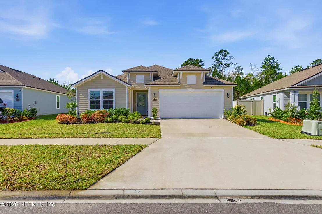 Photo of 65784 EDGEWATER Drive