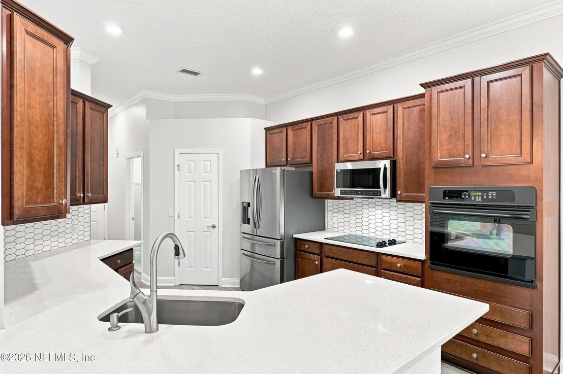 Photo of 10125 DELPOINT Lane