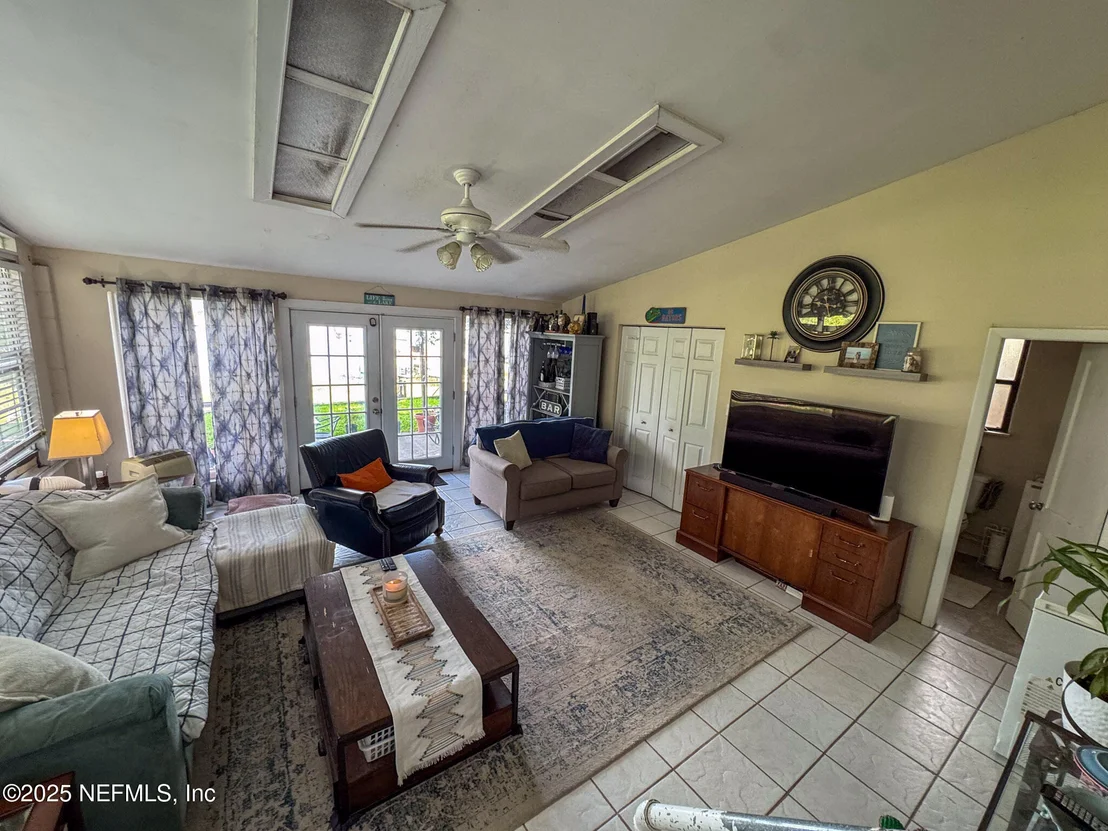 Photo of 8160 ALDERMAN Road