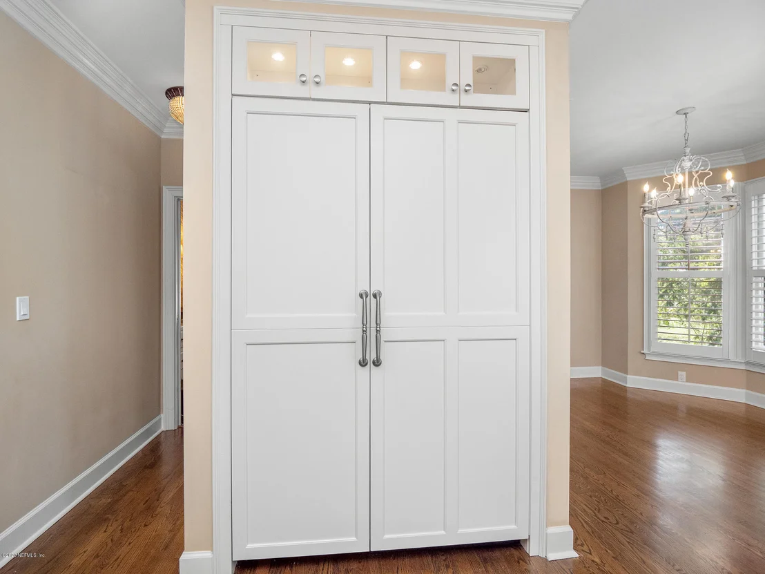 Photo of 906 GREENRIDGE Road
