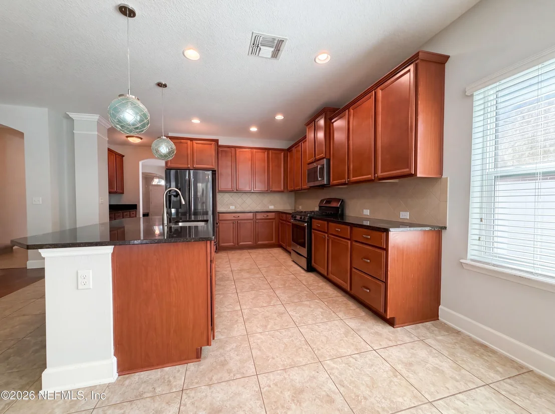 Photo of 288 CAMERON Drive