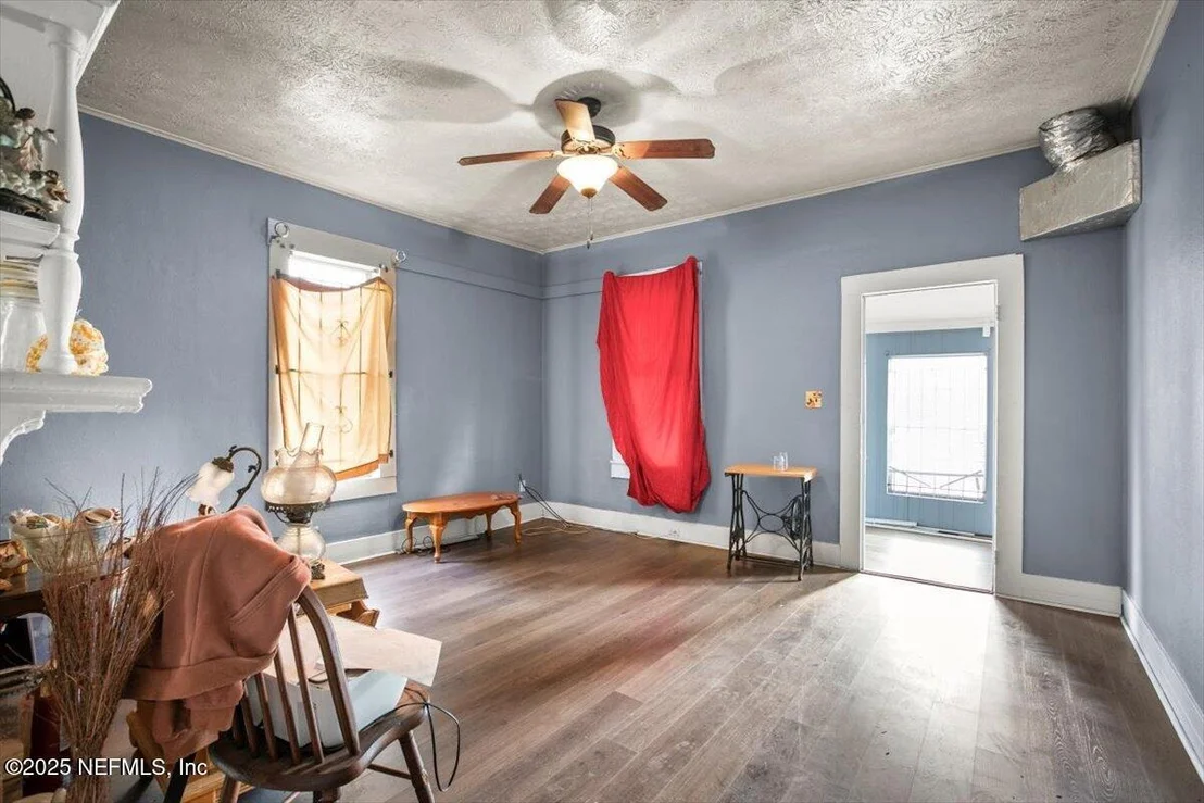 Photo of 412 KING Street