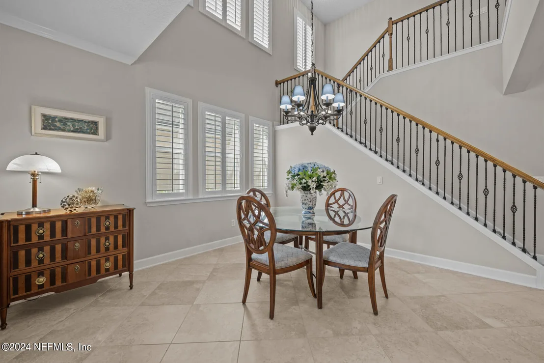 Photo of 712 CANDLEBARK Drive