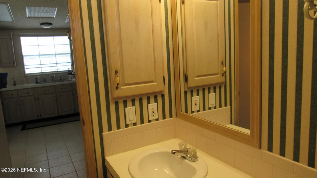 Photo of 2103 STACEY Drive