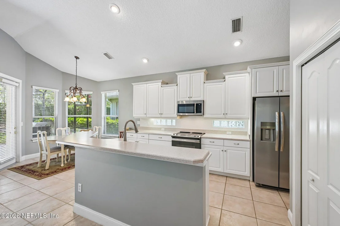 Photo of 208 ISLAND GREEN Drive
