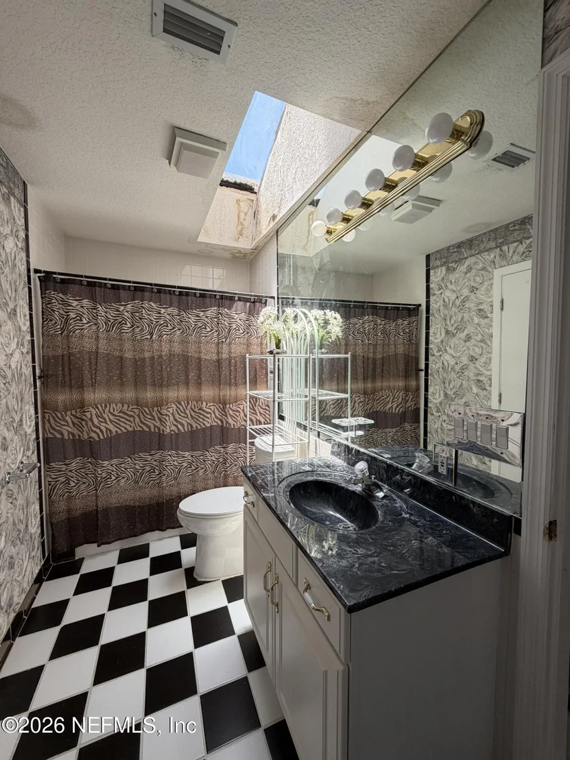 Photo of 3816 HEATH Road