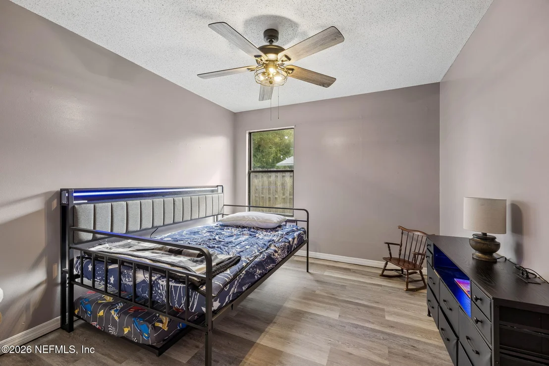 Photo of 407 MOBY DICK Drive S