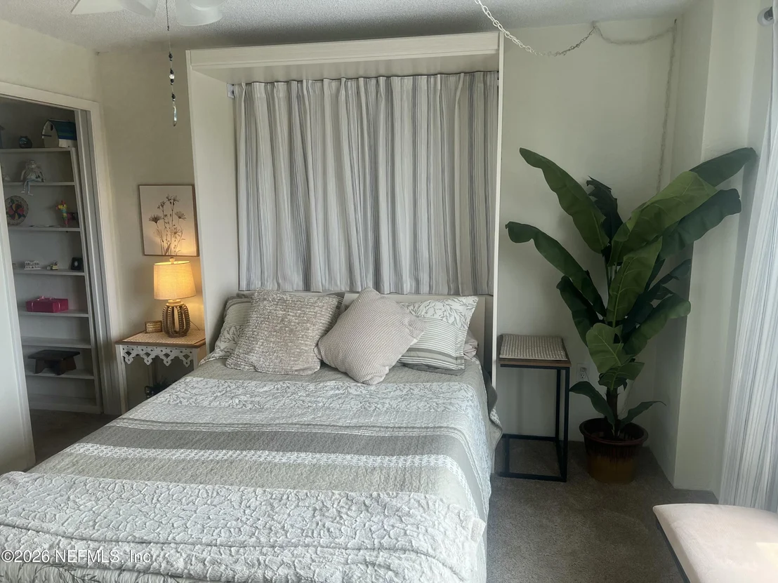 Photo of Unit 4B at 1513 OCEAN SHORE Boulevard