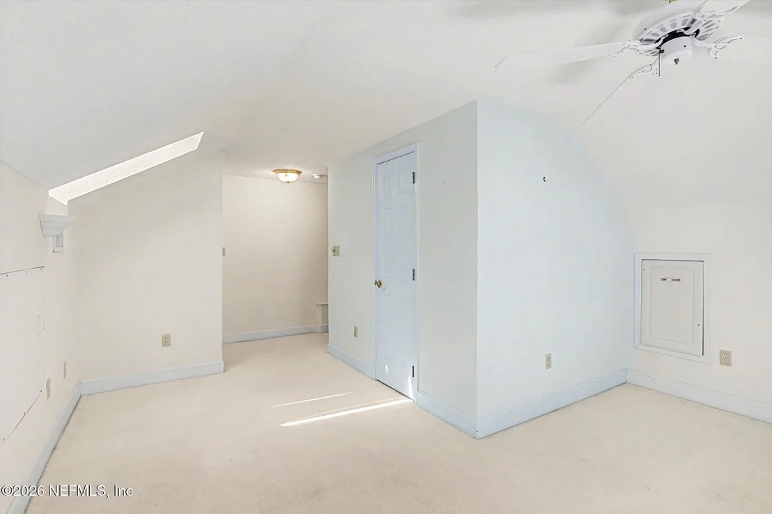 Photo of 112 BEACHSIDE Drive