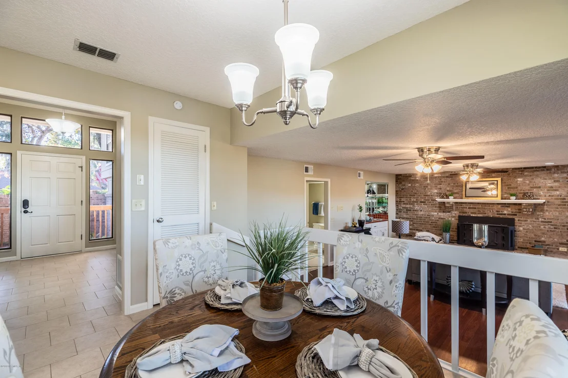 Photo of 4847 MARINERS POINT Drive