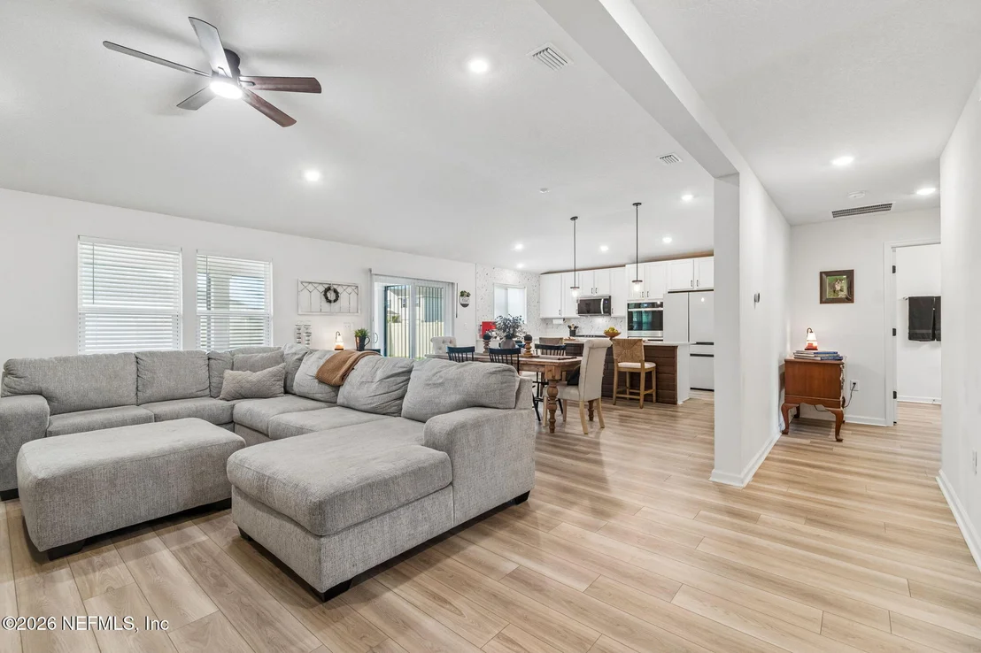 Photo of 856 SAN ANTONIO Drive