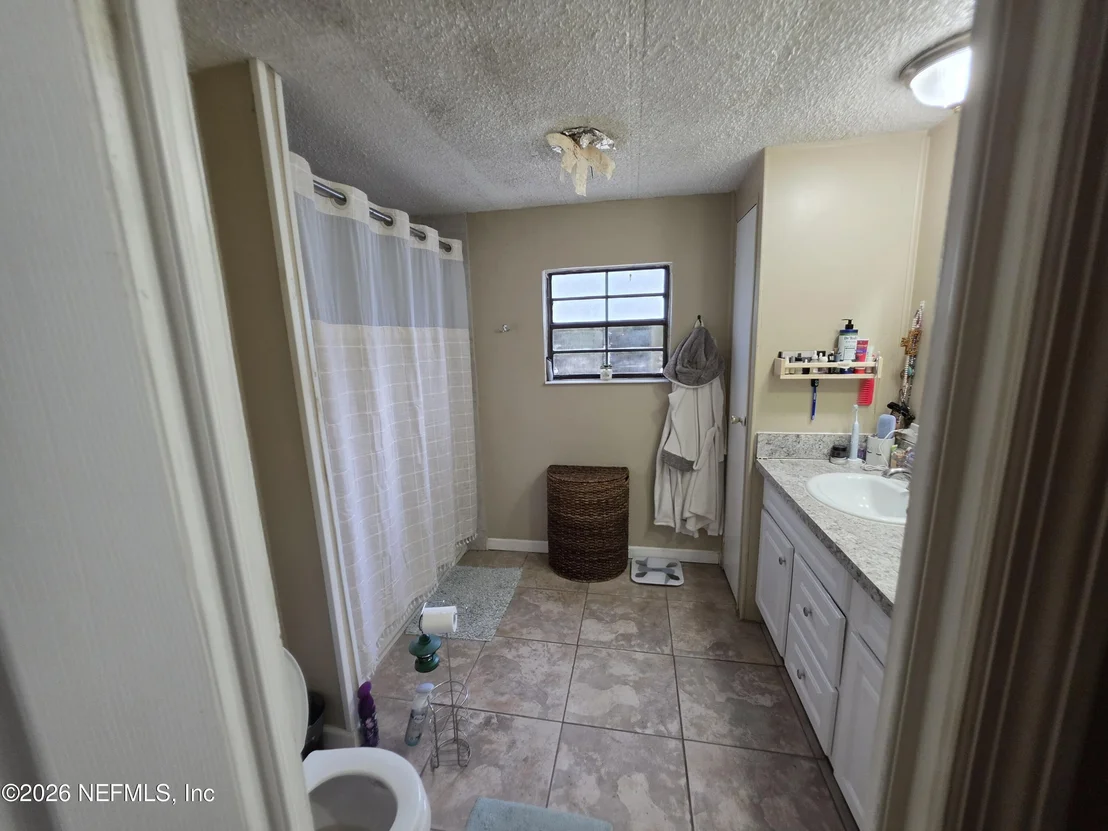 Photo of 5709 N TALL PINE Road