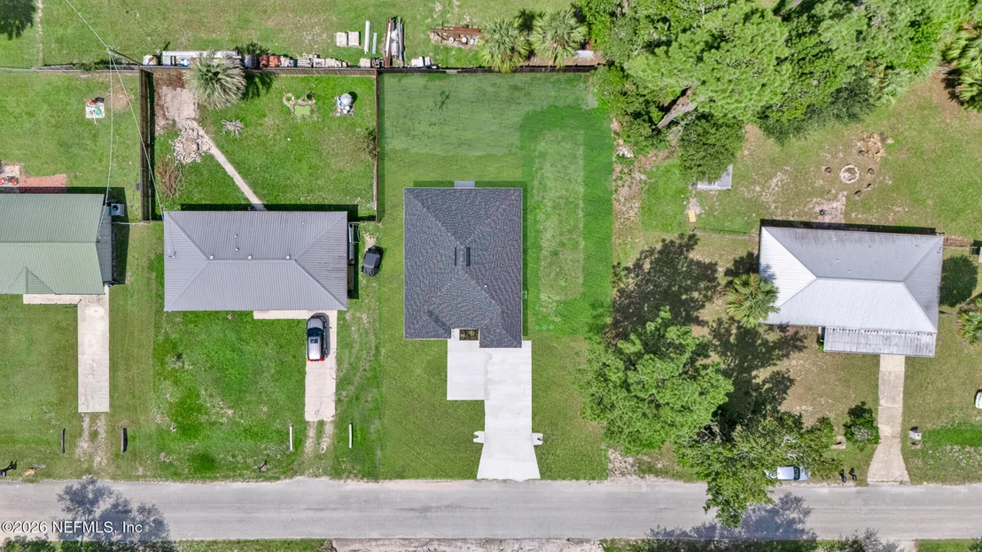 Photo of 126 ROBERTS Boulevard
