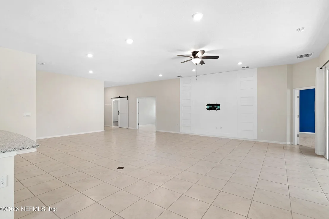 Photo of 64 PENNYPACKER Lane