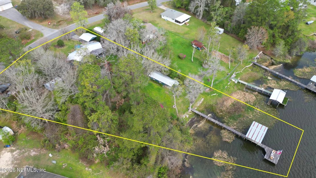 Photo of 176 LAKE Drive