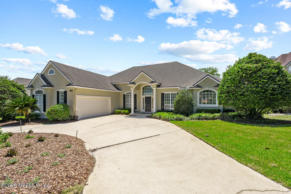 Photo of 12548 HIGHVIEW Drive