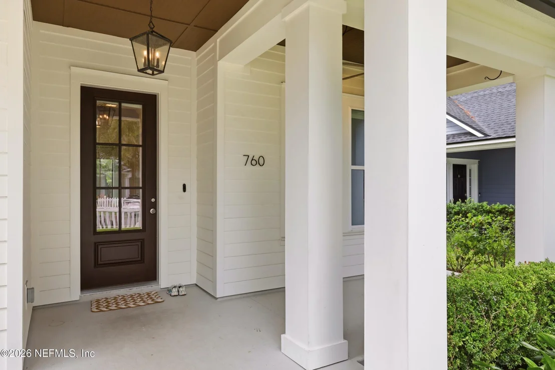 Photo of 760 PARADISE Lane