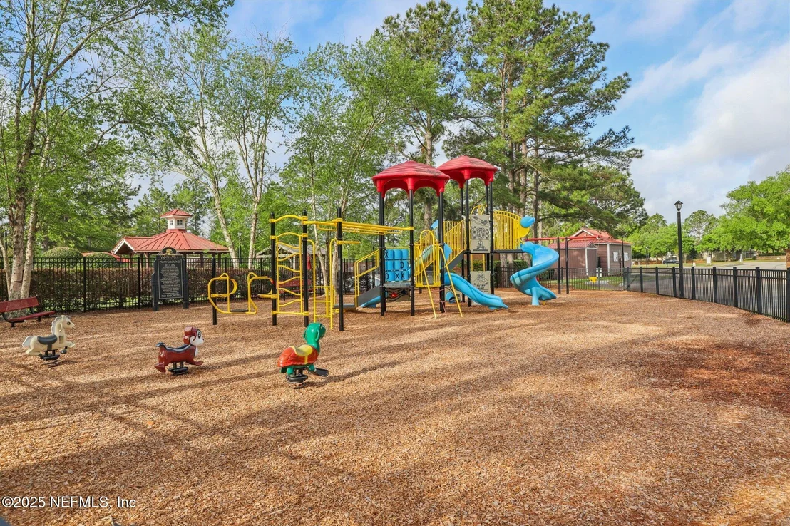 Photo of 9425 STAPLEHURST Drive