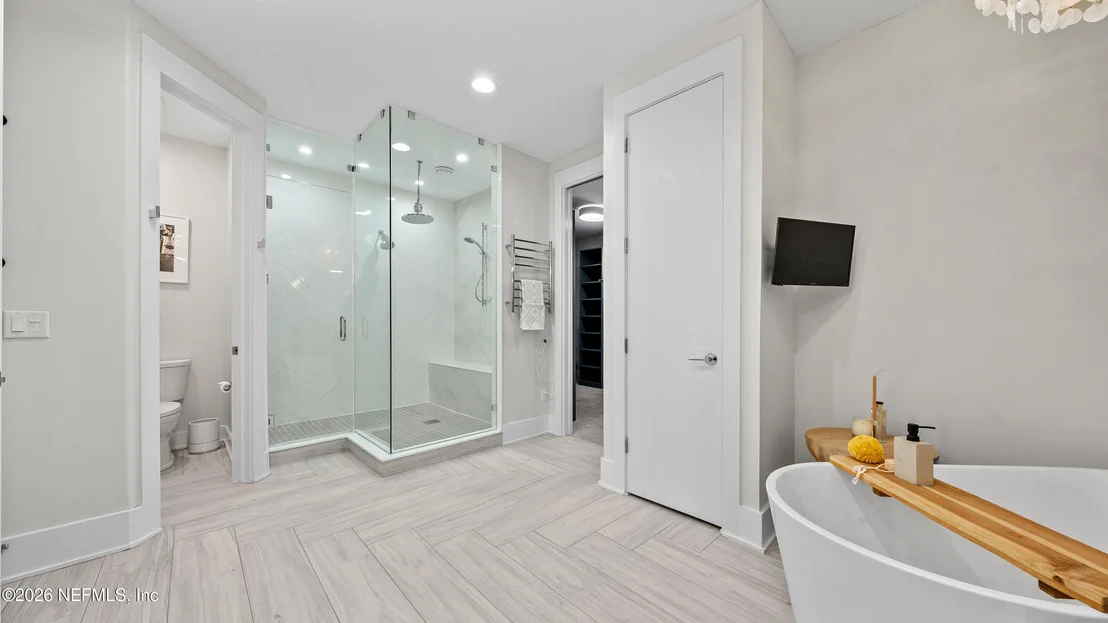 Photo of 781 QUEENS HARBOR Boulevard