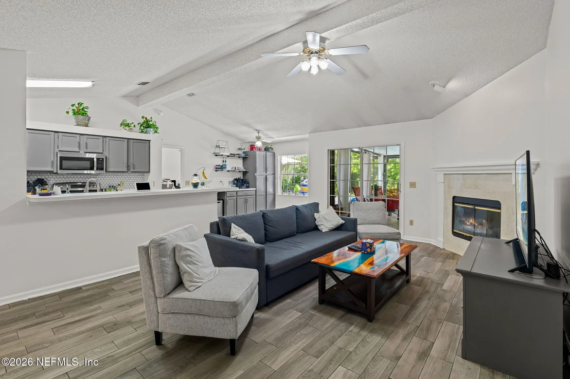 Photo of 8078 MACNAUGHTON Drive