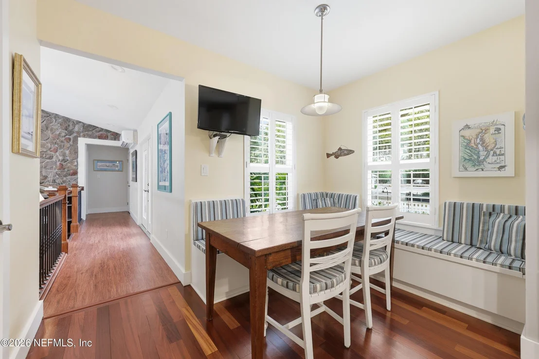 Photo of 17 SYLVAN Drive
