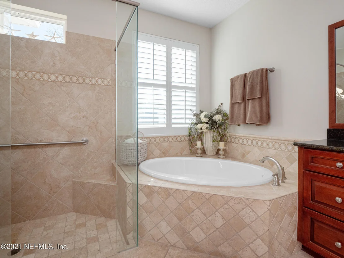 Photo of 237 GULFSTREAM Way