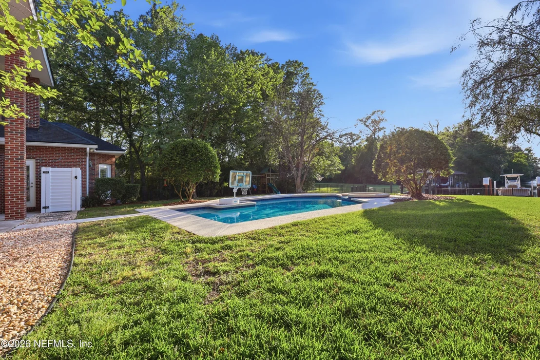 Photo of 11802 MANDARIN Road