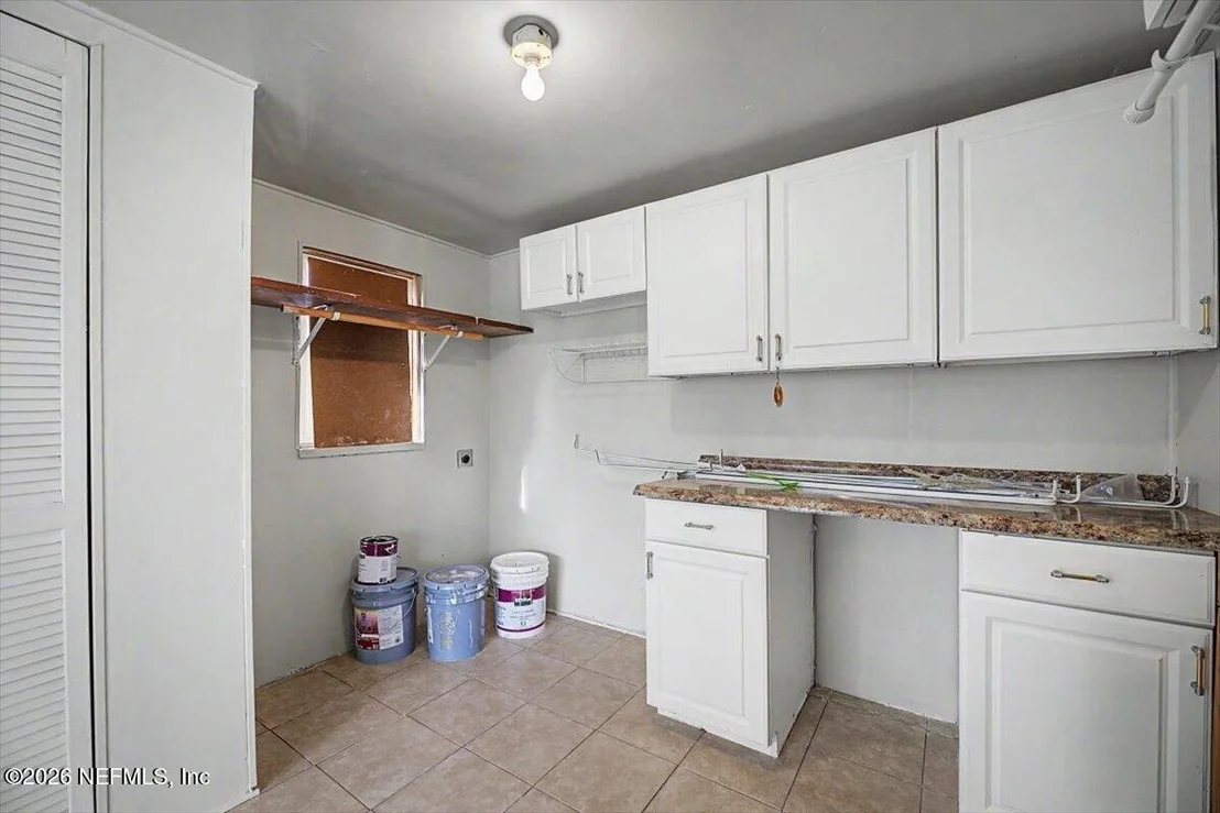 Photo of 1413 GRIFLET Road