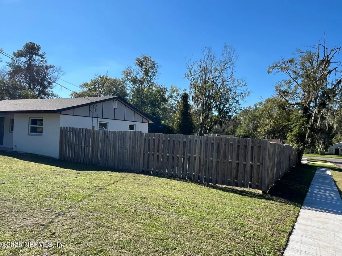 Photo of 265 CAPELLA Road
