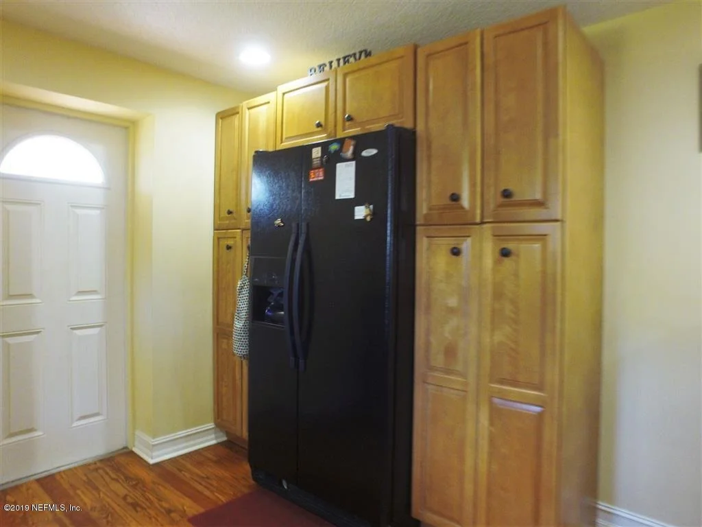 Photo of 127 DEHAVEN Street