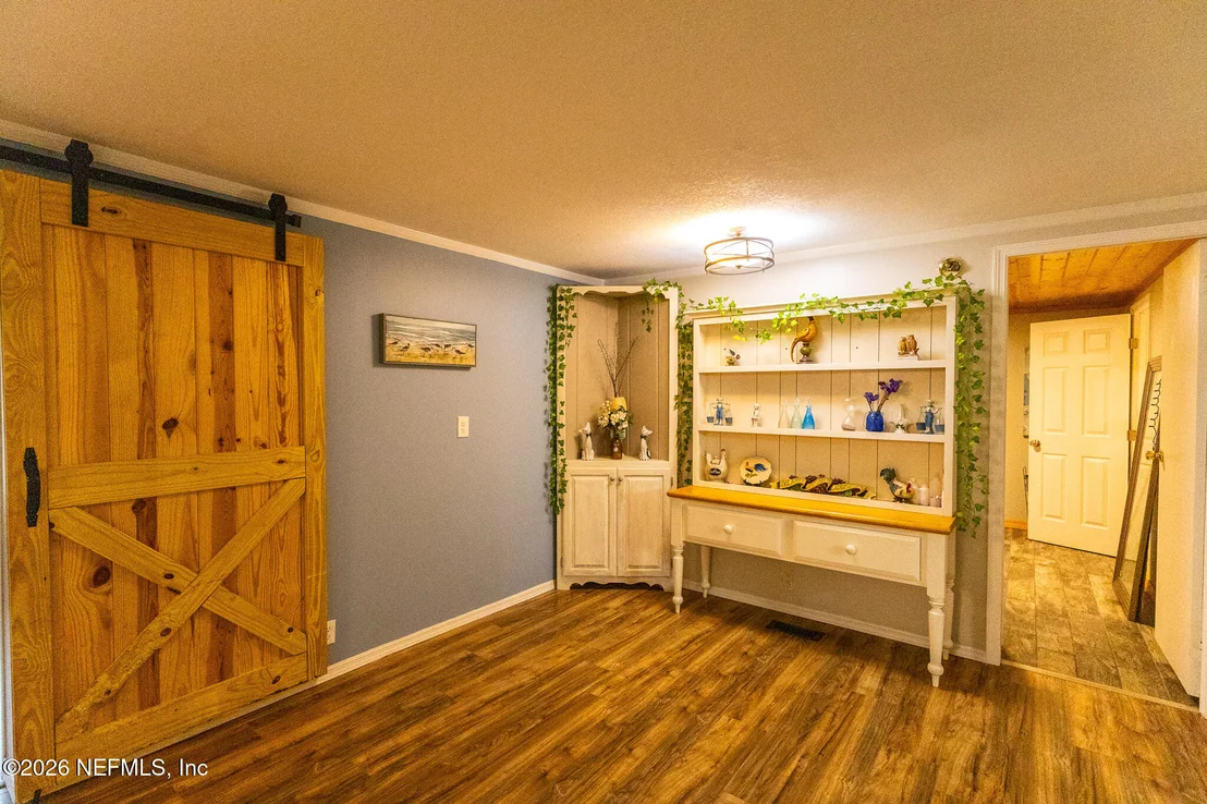 Photo of 239 LYNNE Drive