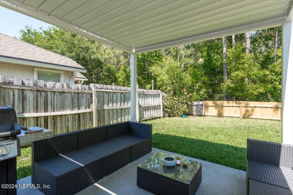 Photo of 952 BECKINGHAM Drive