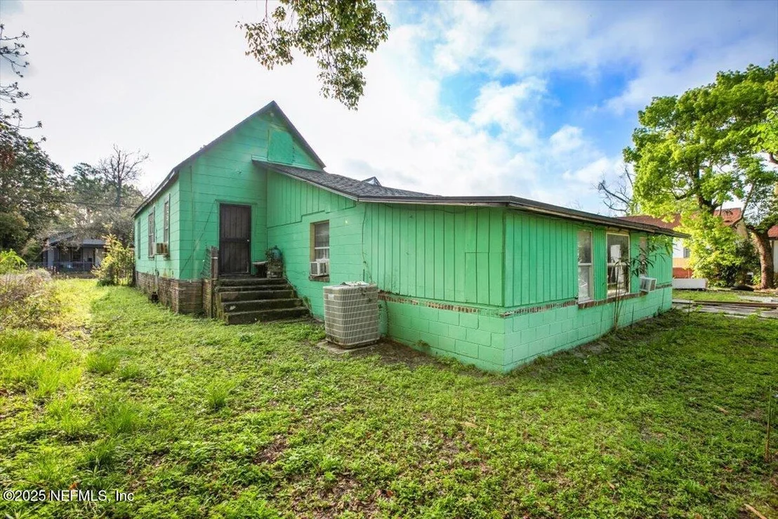Photo of 412 KING Street
