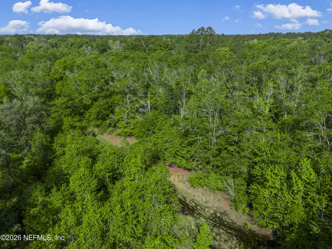 Photo of 000 SR 121