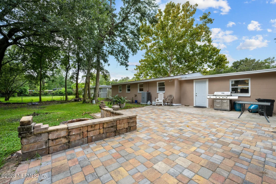 Photo of 6049 VERDES Road