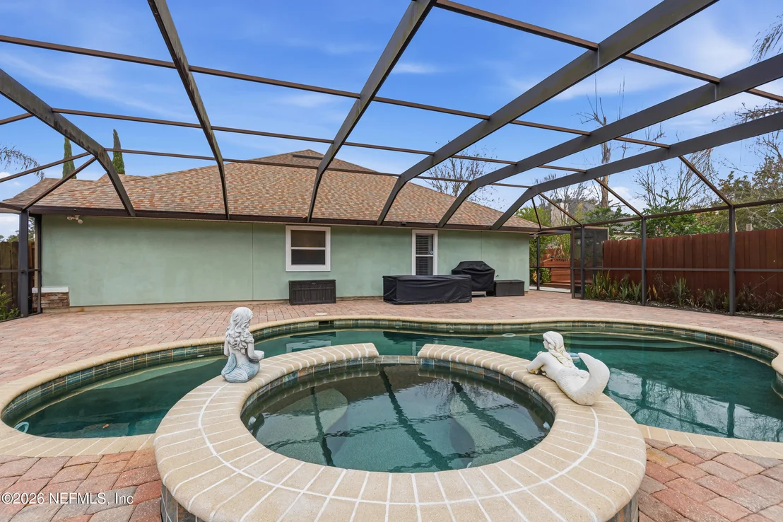 Photo of 2616 S WATERLEAF Drive