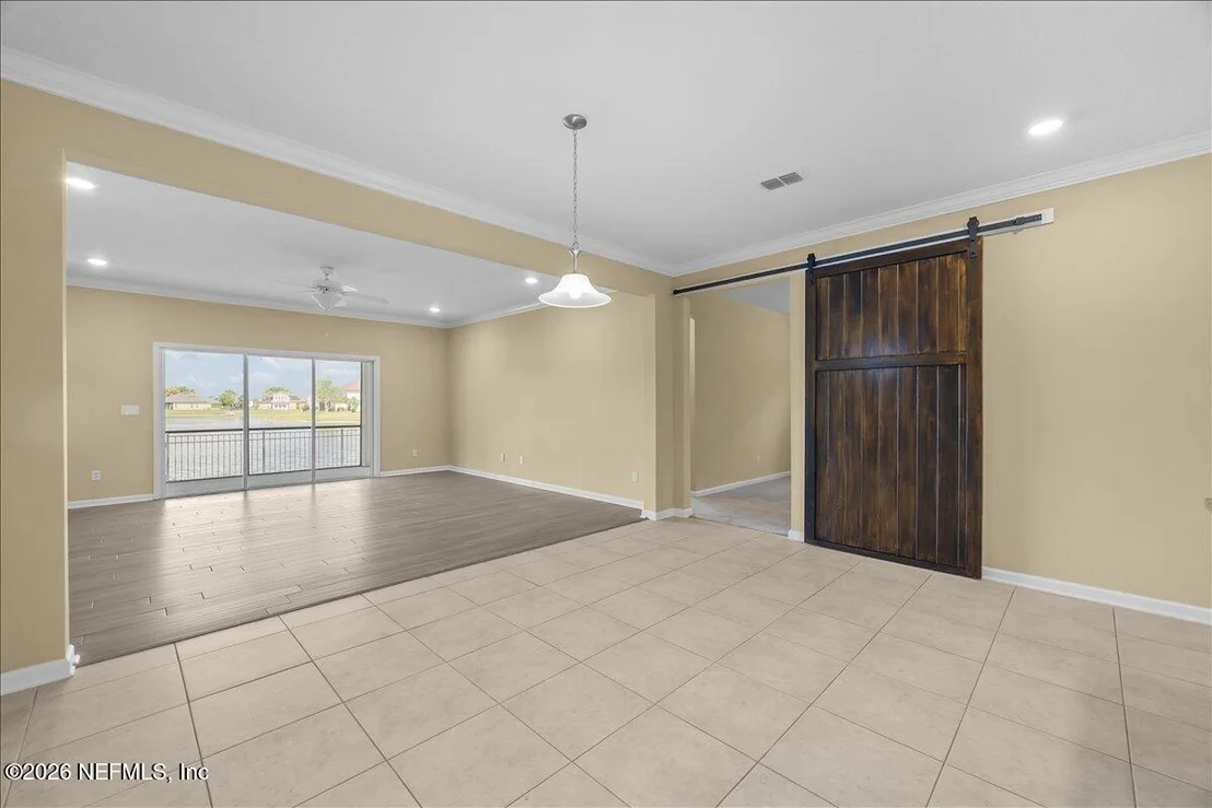 Photo of 15895 TISONS BLUFF Road