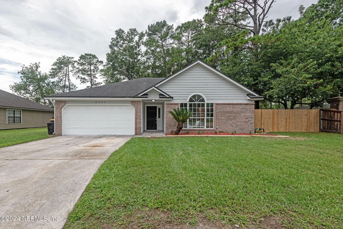 Photo of 6402 CHECKMATE Lane