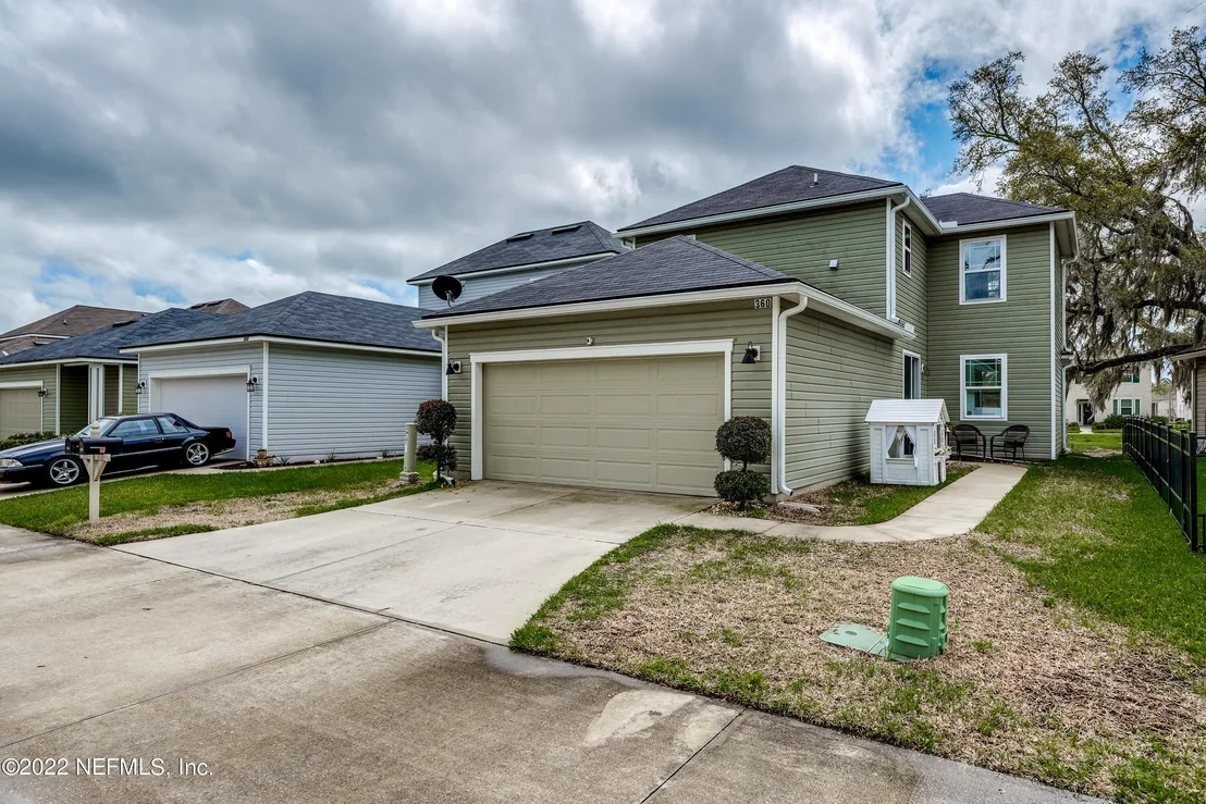 Photo of 360 VINEYARD Lane