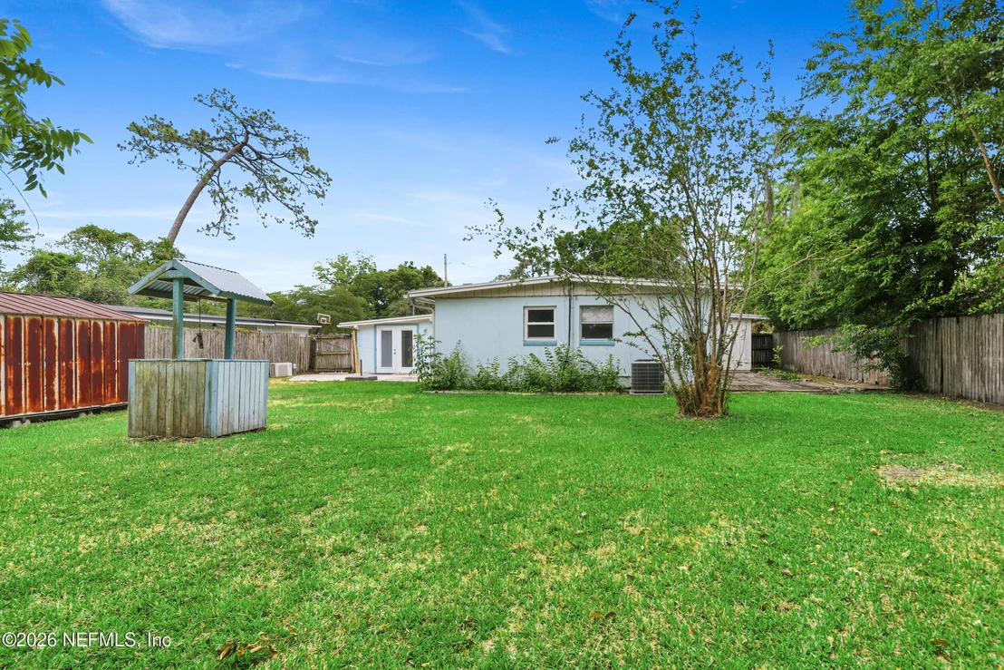 Photo of 6929 ROLLO Road