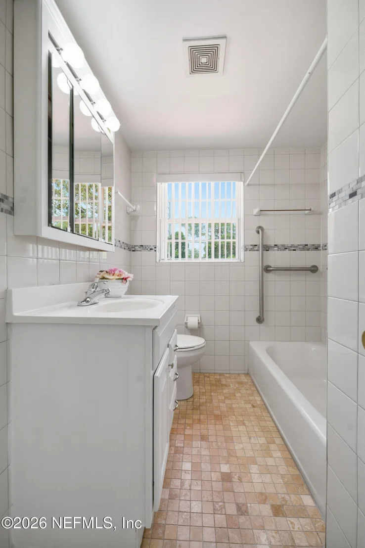 Photo of 5162 SPRING GLEN Road