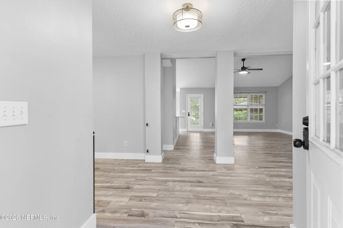 Photo of 7031 OAKRIDGE Loop